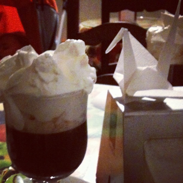 Origami + hot chocolate