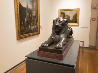 galleryImage