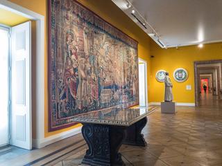 galleryImage