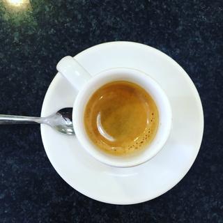 galleryImage