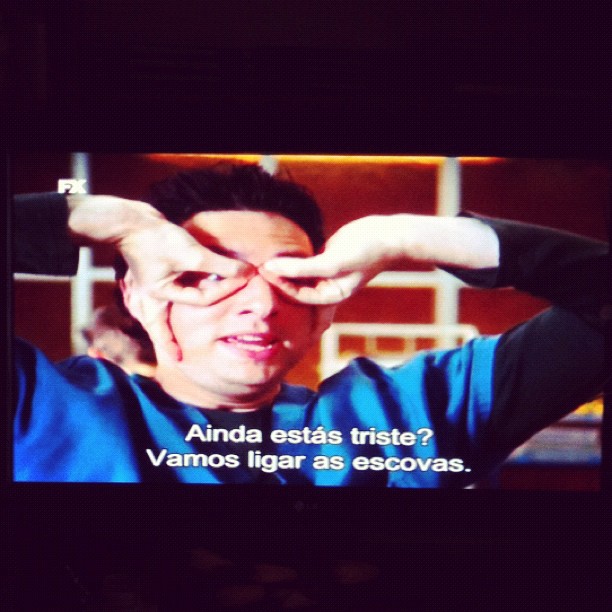Dormir até tarde + cereais + scrubs = Perfect :)