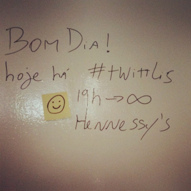 #twittlis