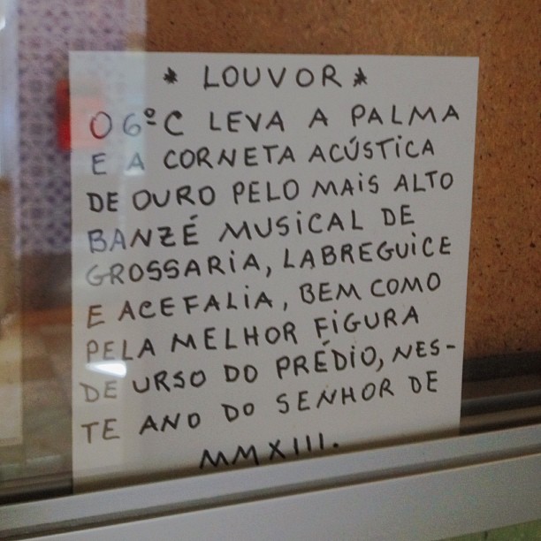 Não sabia que no meu prédio havia competição de D
