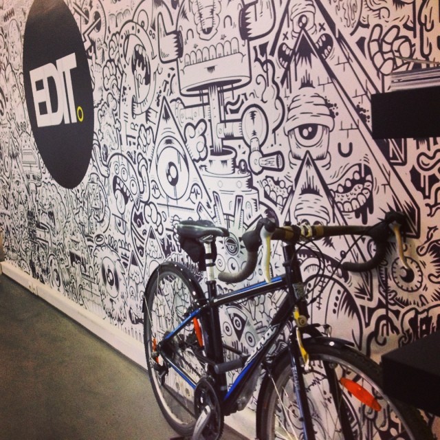 @copy_paste_edit bike friendly zone