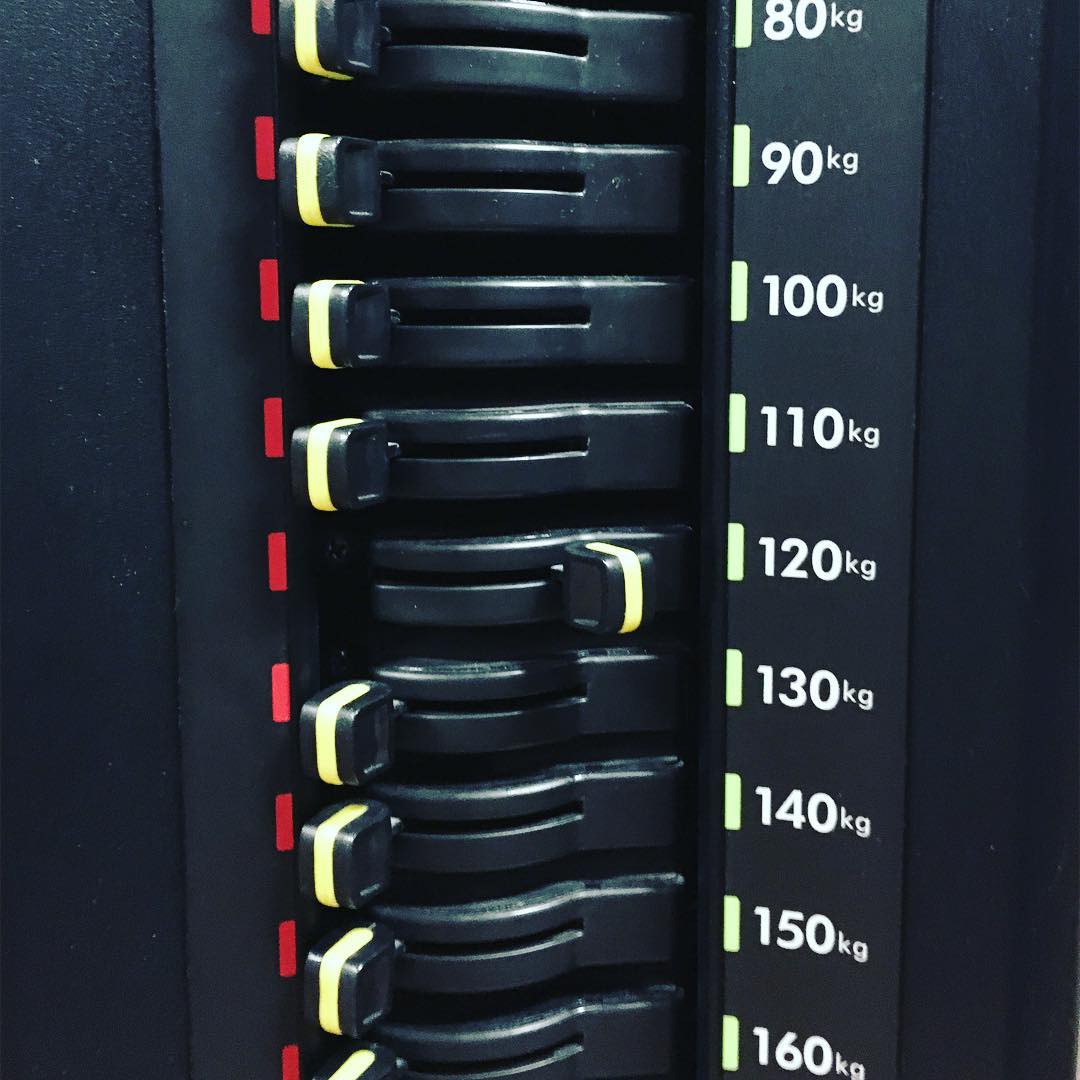 Leg Press. 120kgs. Falem-me novamente sobre as co