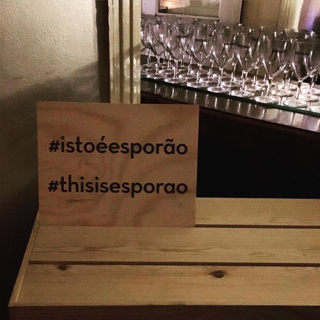 #istoéesporão